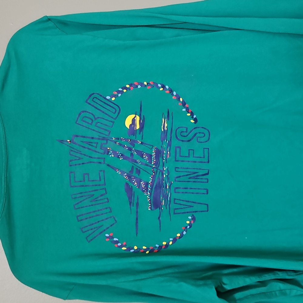 Mens Vineyard Vines Long Sleeve Holiday TShirt